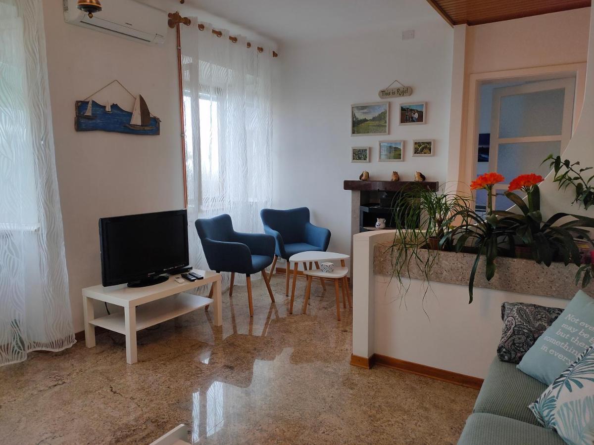 Ruje Holiday home *